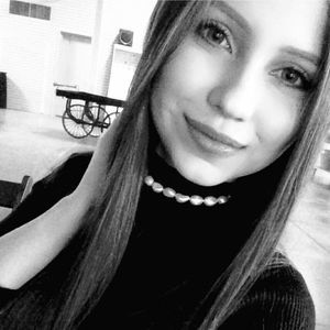 Meet your Posher, Blanca